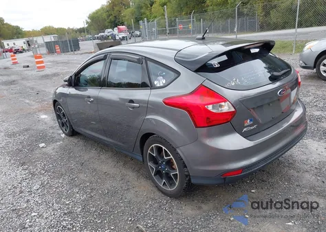 2013 Ford Focus Se из США, поврежденный, VIN 1FADP3K29DL181896